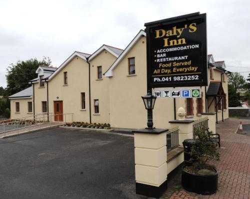 Dalys Inn Donore  Exterior photo